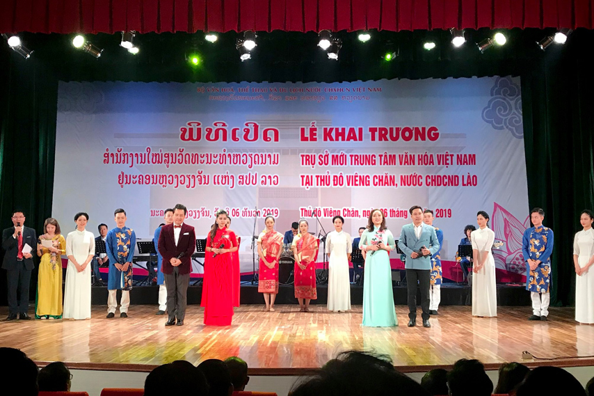 Khai Truong Tru So Moi Ttvh Vn Tai Lao 05