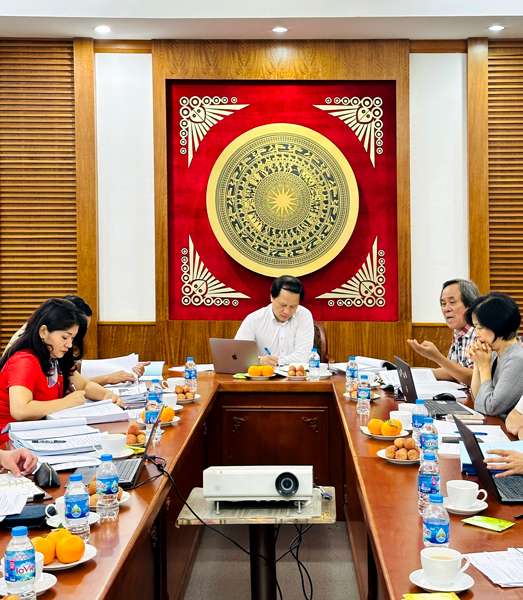 Hop Hoi Dong Tu Danh Gia Ket Qua Thuc Hien Nhiem Vu Khcn 04