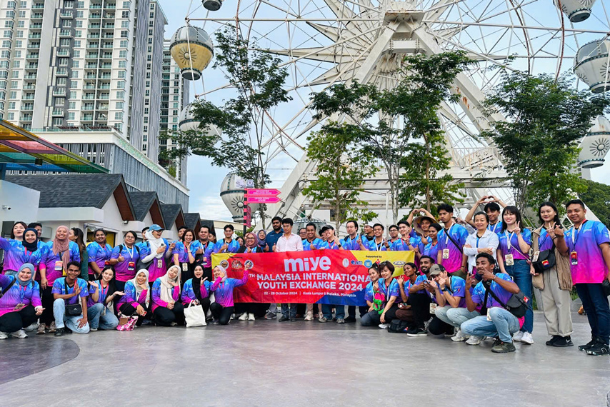 Vn Tham Gia Dien Dan Thanh Nien Asean Va Di San Ton Vinh Coi Nguon Va Tai Hien Tuong Lai 03
