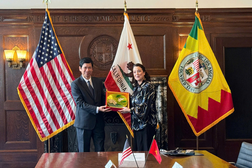 Dien Anh Va Du Lich Co Hoi Thuc Day Hop Tac Giua Viet Nam Va Thanh Pho Los Angeles 01