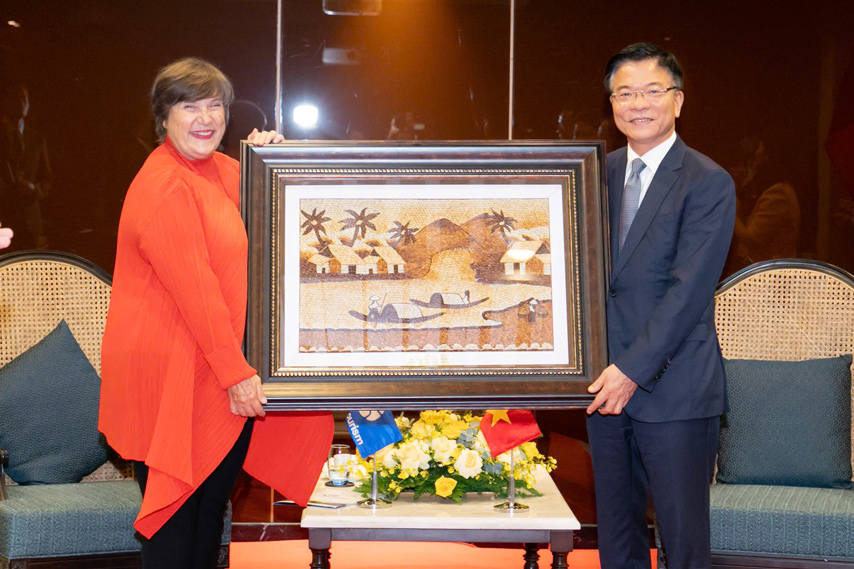 Vn Un Tourism 02
