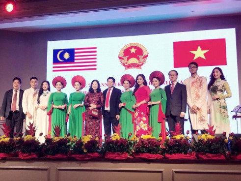 Ngay Vh Vn Tai Malaysia 2018 01