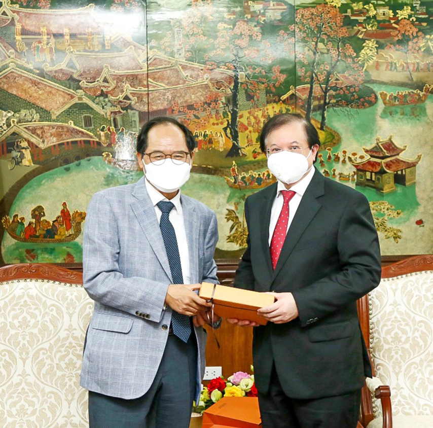 Cac Hoat Dong Glvh Vn Hq 02