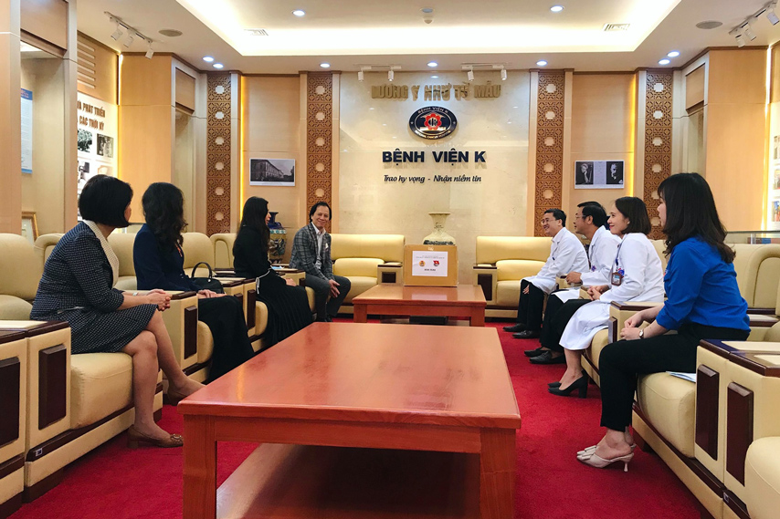 Cung Chung Tay Day Lui Dich Benh 01