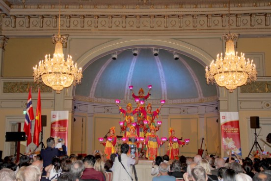 Dem Vh Vn Tai Nauy 06