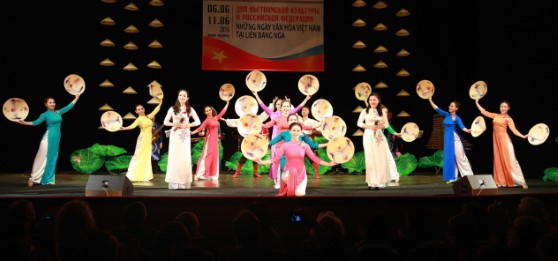 Khaimac Nhung Ngay Vh Vn Tai Nga 2016 12