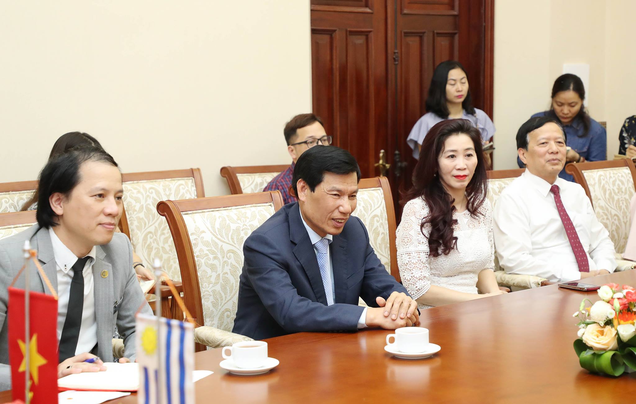 Ky Hop Tac Vh Vn Uruguay 03