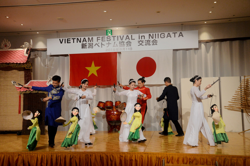 Le Hoi Vn Tai Niigata 04