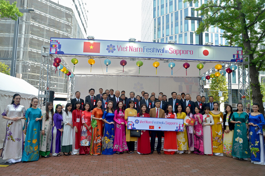 Le Hoi Vn Tai Sapporo 04