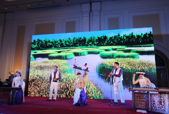 Mo Rong Giaoluu Htqt 14