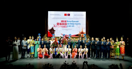 Nhung Ngayvhdl Vn Tai Lao 06