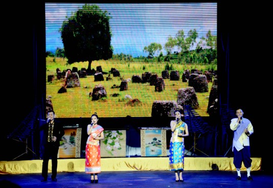 Nhung Ngayvhdl Vn Tai Lao 23