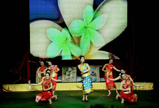 Nhung Ngayvhdl Vn Tai Lao 25