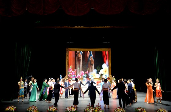 Nhung Ngayvhdl Vn Tai Lao 27