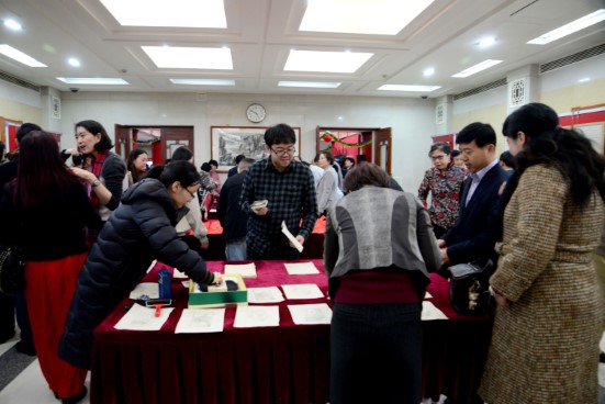 Trien Lam Tranh Tet Vn Tq 10