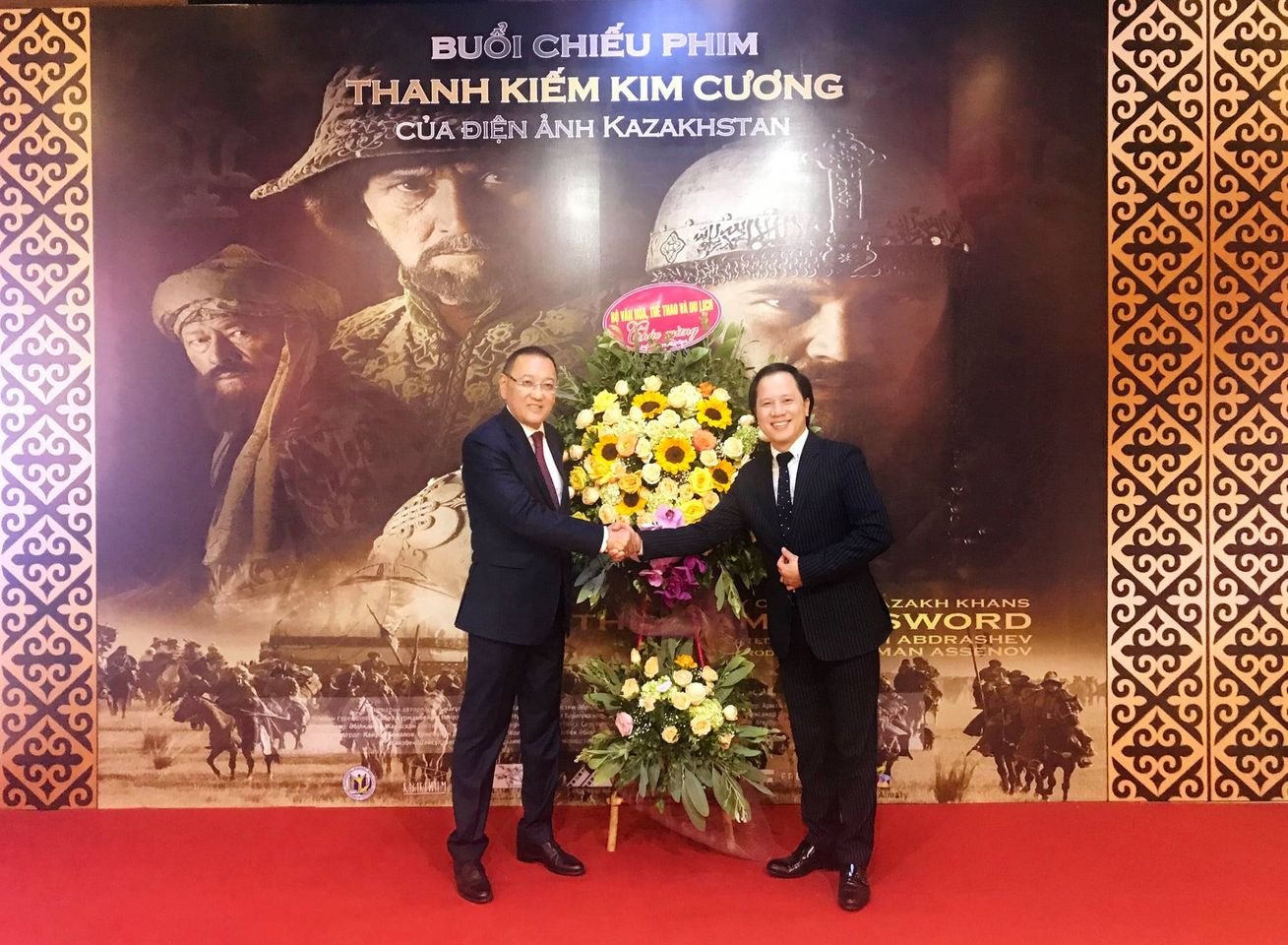 Chieu Phim Ky Niem Quoc Khanh Kazakhstan 01