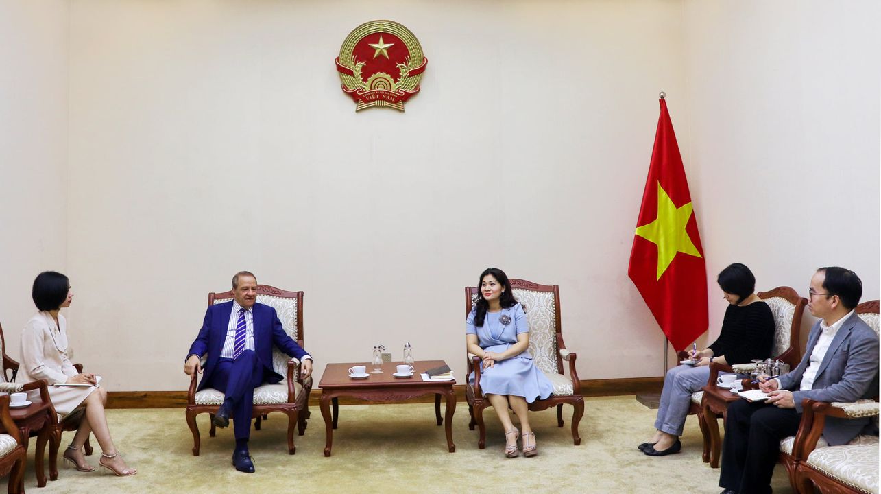 Cuc Truong Tiep Ds Angeri 01