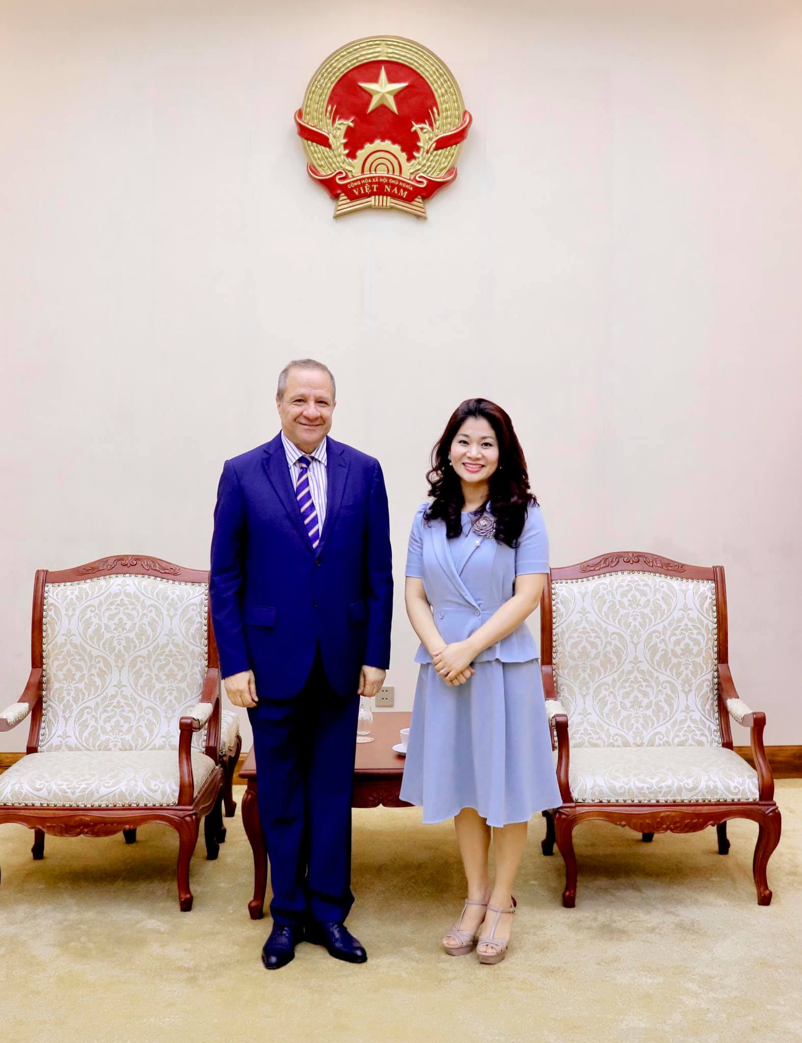 Cuc Truong Tiep Ds Angeri 02