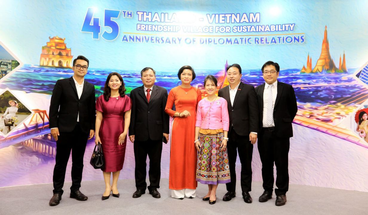 Lang Hu Nghi Vn Tl 01