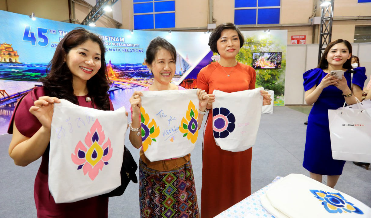 Lang Hu Nghi Vn Tl 05