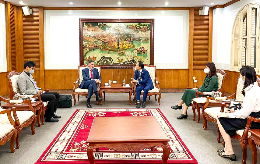 Pct Trannhathoang Tiep Ds Costarica 01