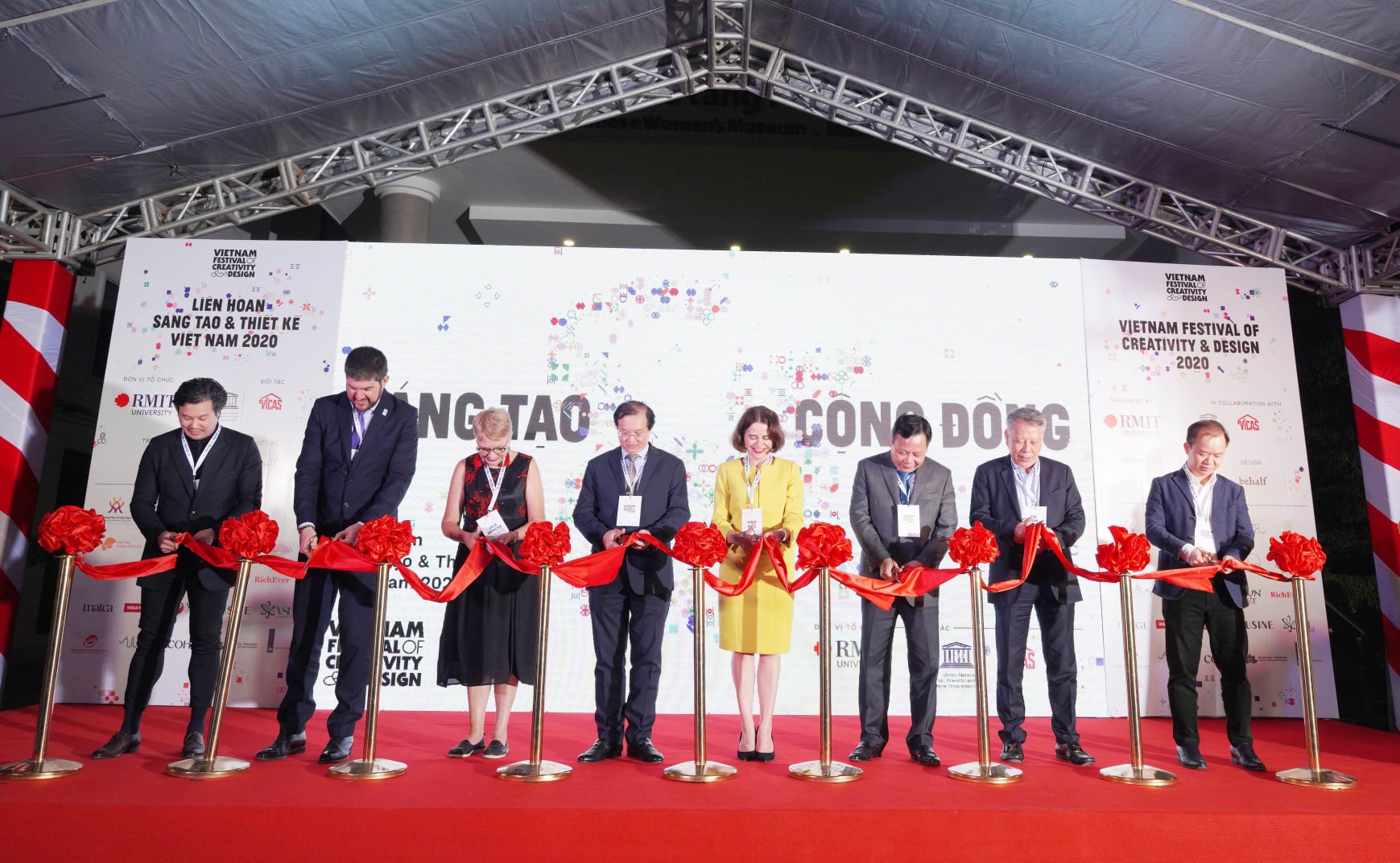 Lien Hoan Sang Tao Va Thiet Ke Vn 02