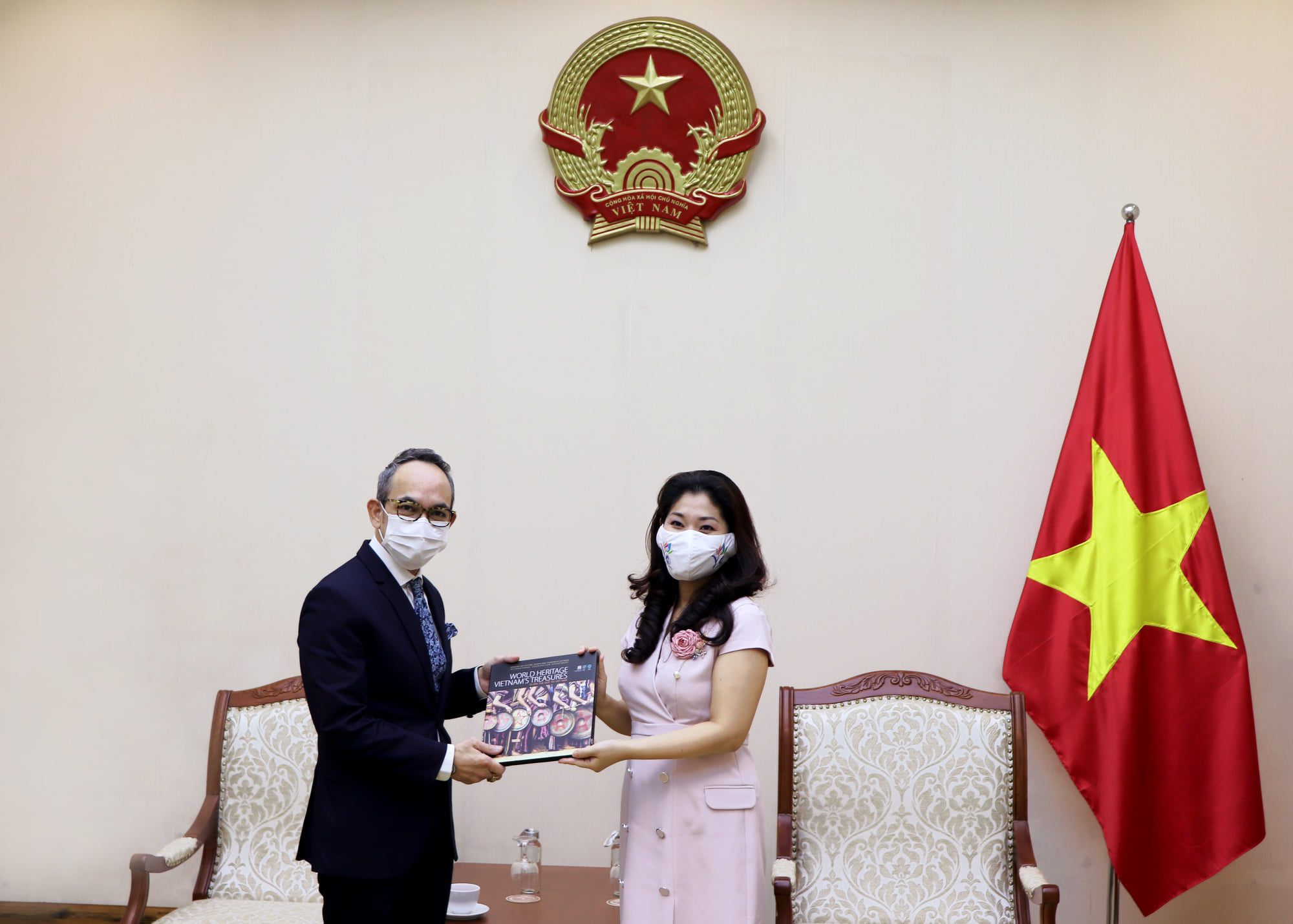 To Chuc Cac Hoat Dong Ky Niem 50 Nam Vn Tl 02