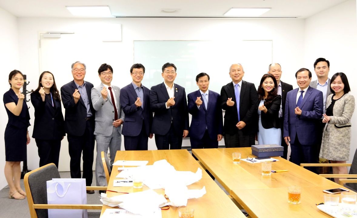 Bt Thien Hoi Dam Voi Bt Vhttdl Hq 01