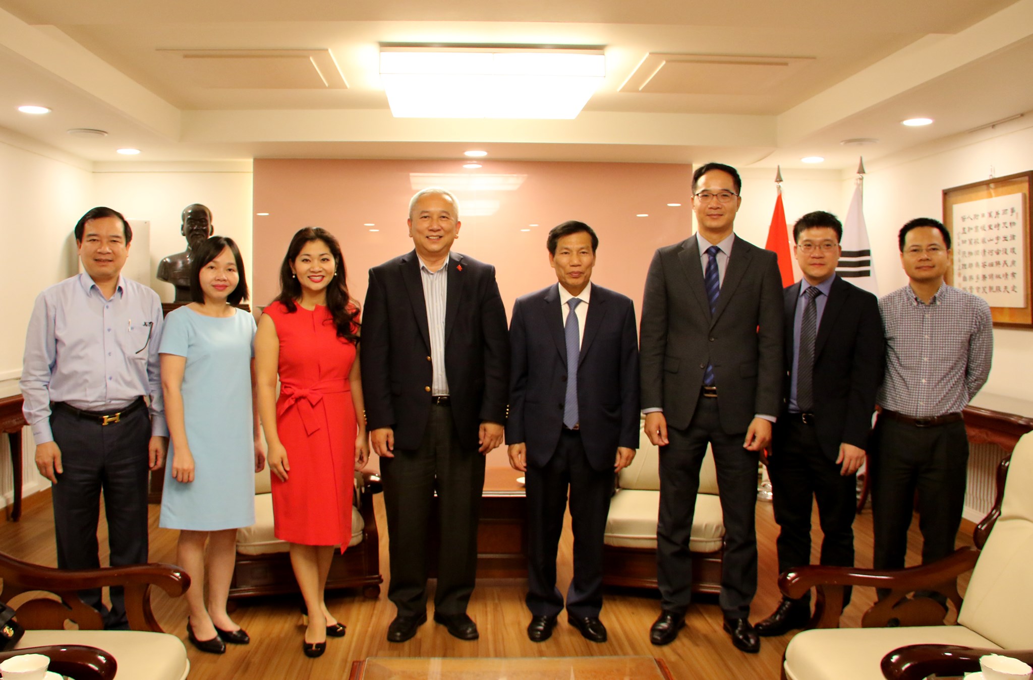 Bt Thien Hoi Dam Voi Bt Vhttdl Hq 03