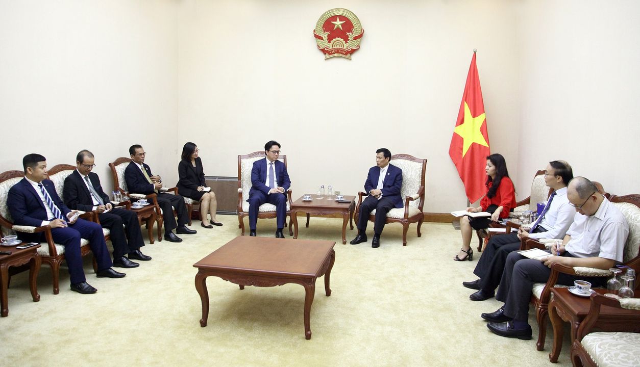 Bt Thien Tiep Ds Campuchia 01