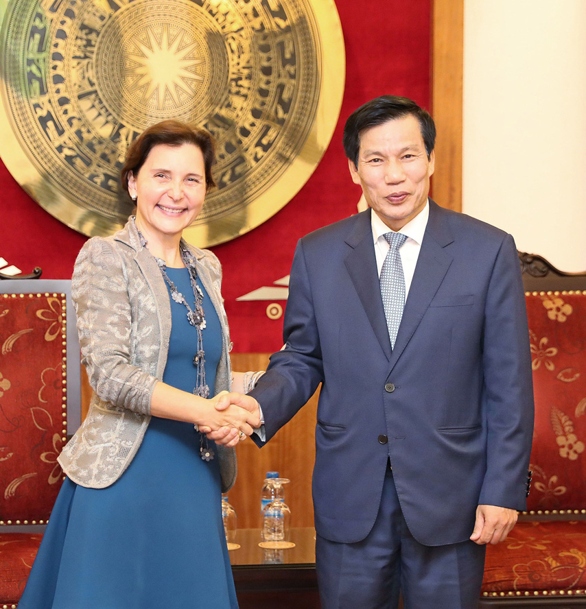 Bt Thien Tiep Ba Cecilia Piccioni Ds Y 03