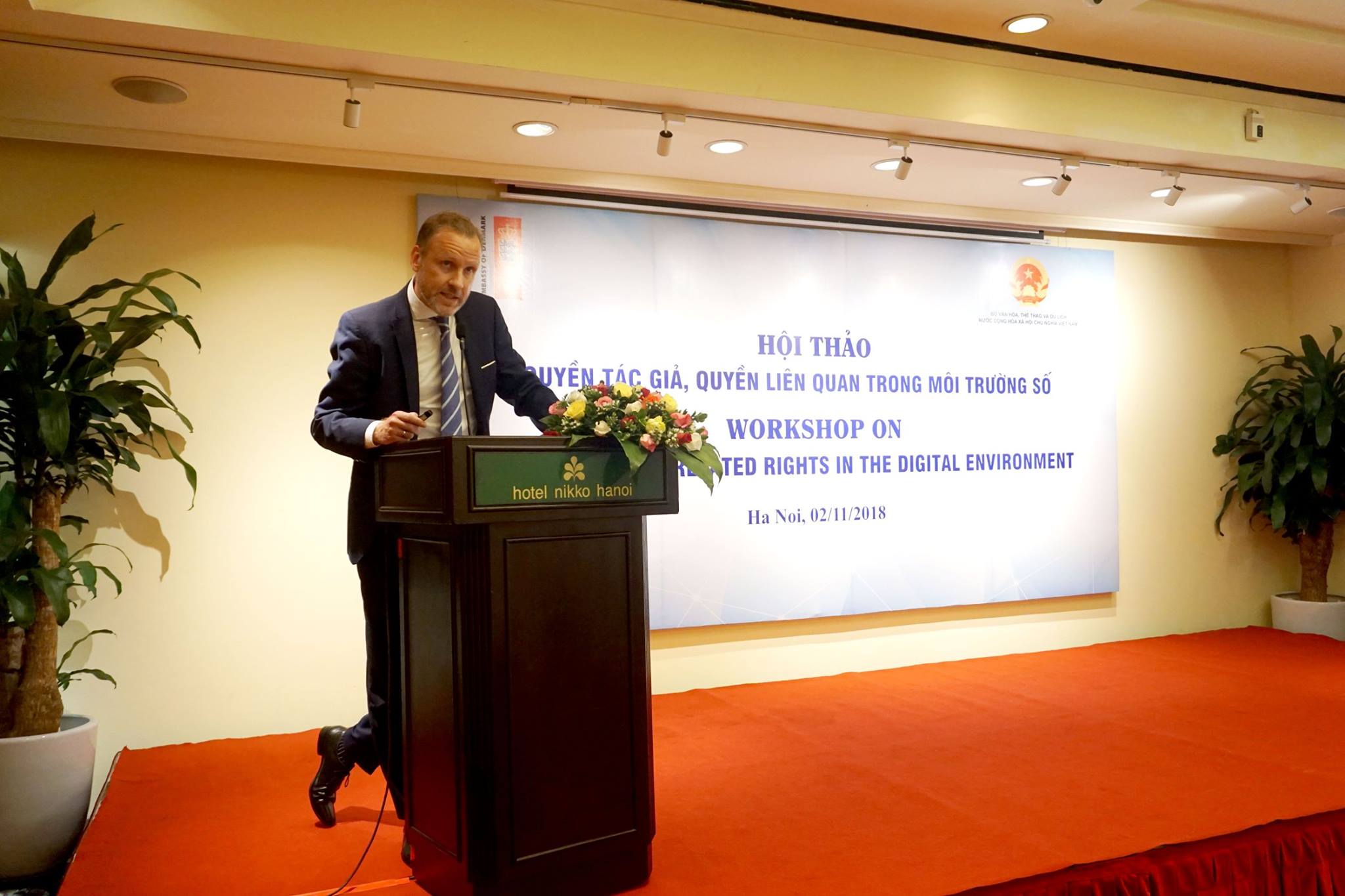 Hoi Thao Quyen Tac Gia Quyen Lien Quan Trong Moi Truong So 09