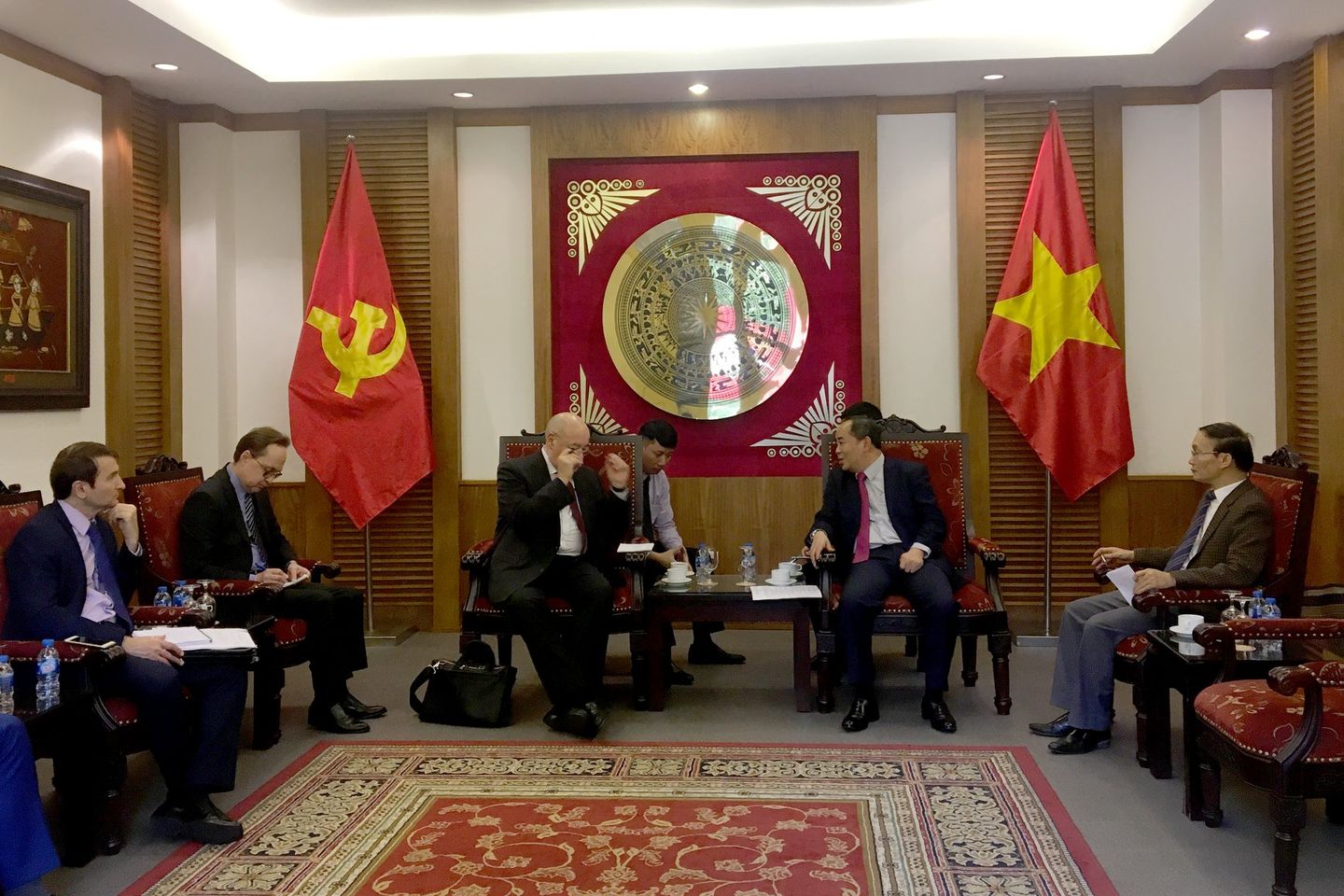 Tt Hai Tiep Dac Phai Vien Tt Nga 01