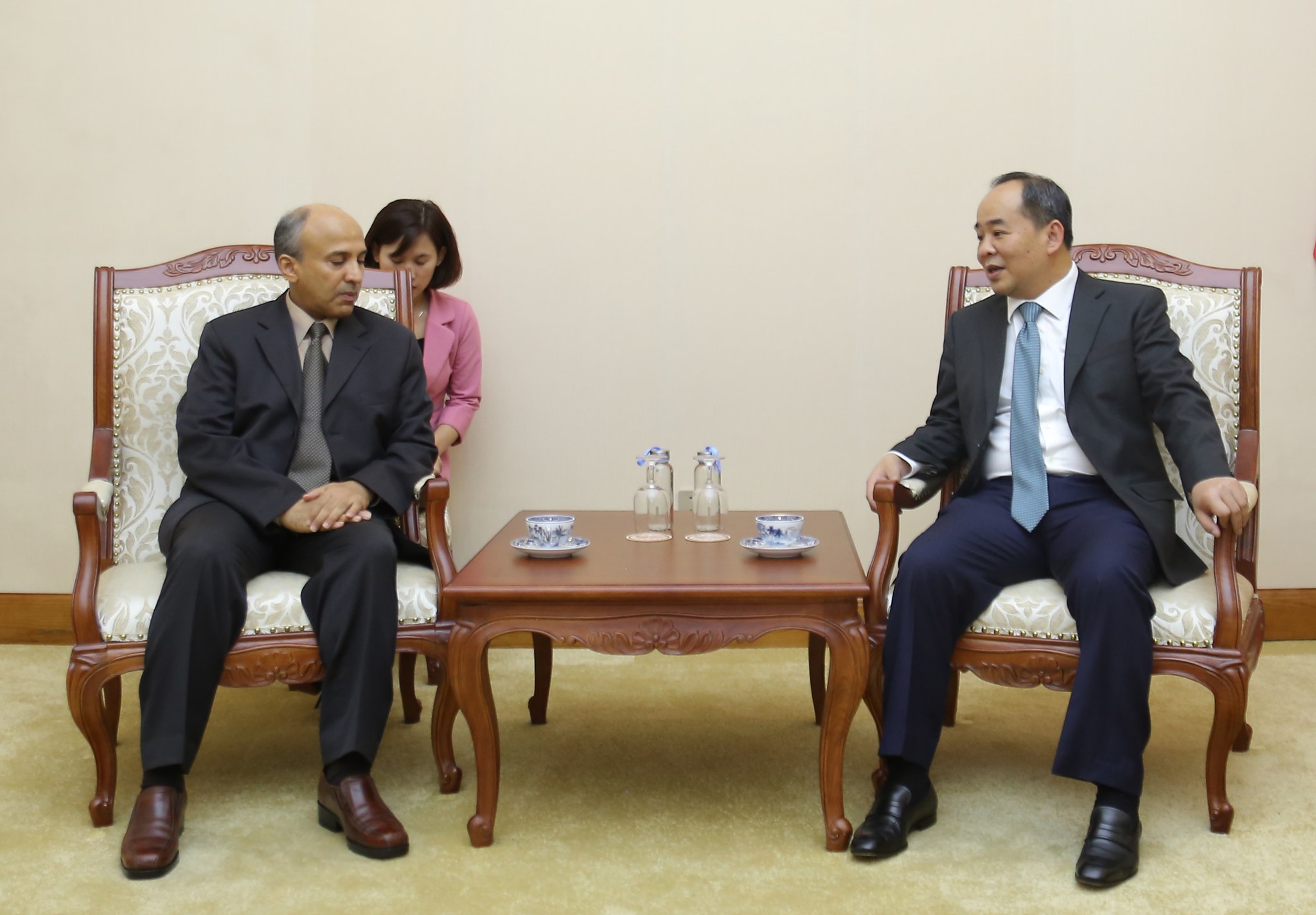 Tt Le Khanh Hai Tiep Ds Arapxeut 02