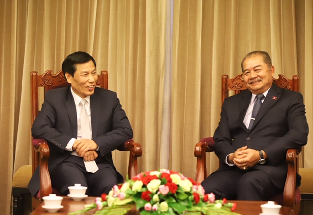 Hoi Dam Voi Bo Tt Vh Dl Lao 01