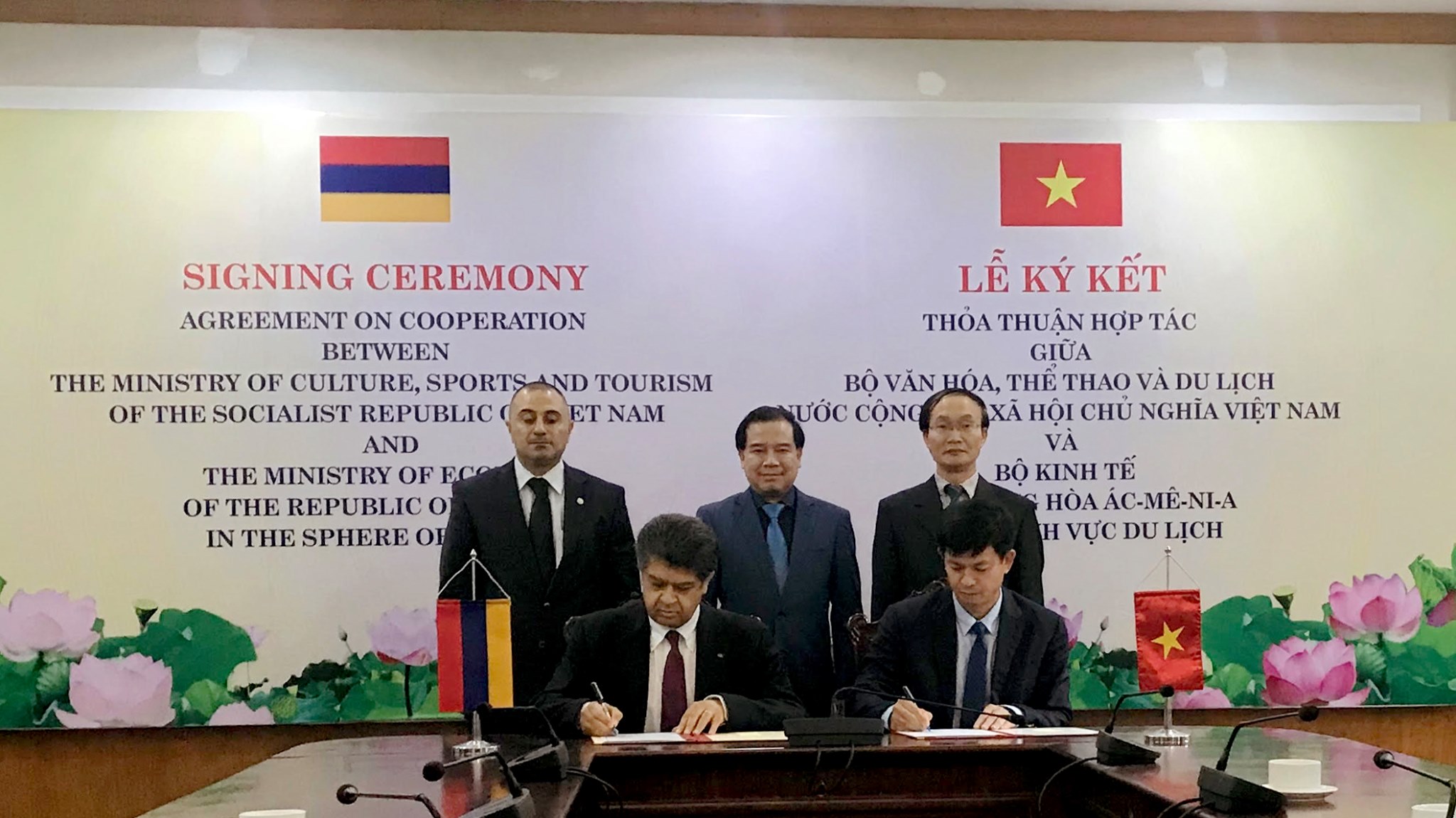 Ky Hop Tac Du Lich Vn Armenia 02