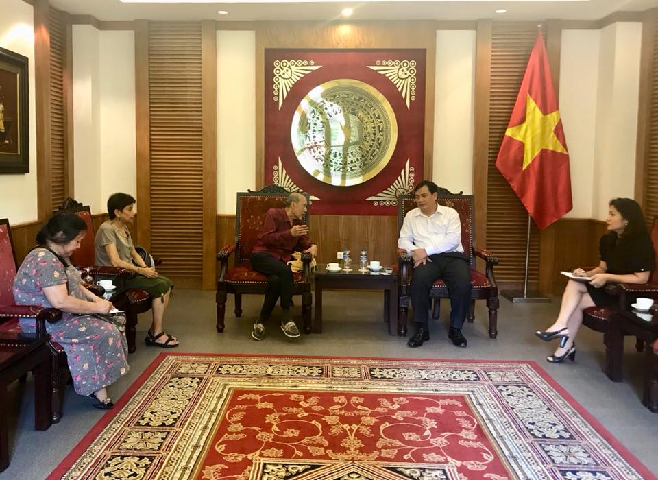 Tiep Ong Nguyen Van Bon