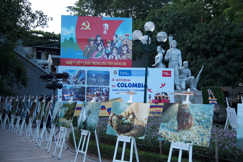 Trien Lam Anh Canh Cua Den Colombia 03