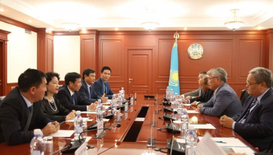 Bt Thien Lam Viec Tai Kazakhstan 01