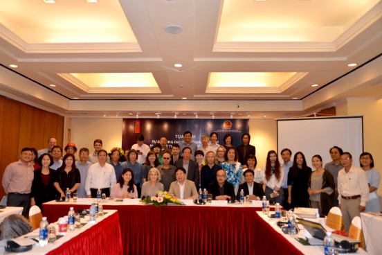 Toa Dam Tu Do Sang Tao 01