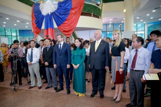 Trien Lam Anh Thien Nhien Mien Bac Nuoc Nga 02