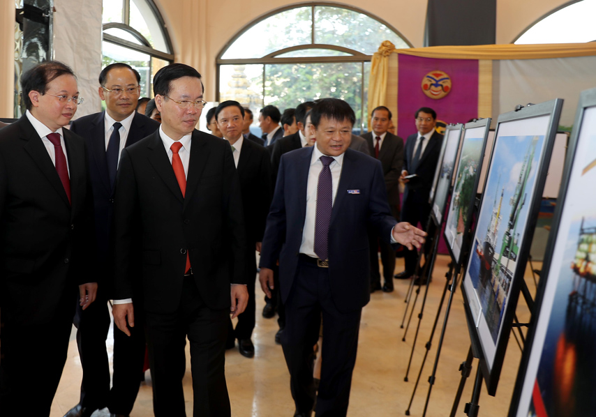 Khai Mac Tuan Vh Vn Tai Lao 2022 08