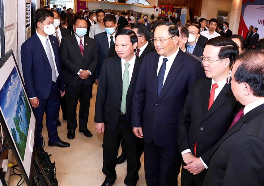 Khai Mac Tuan Vh Vn Tai Lao 2022 09