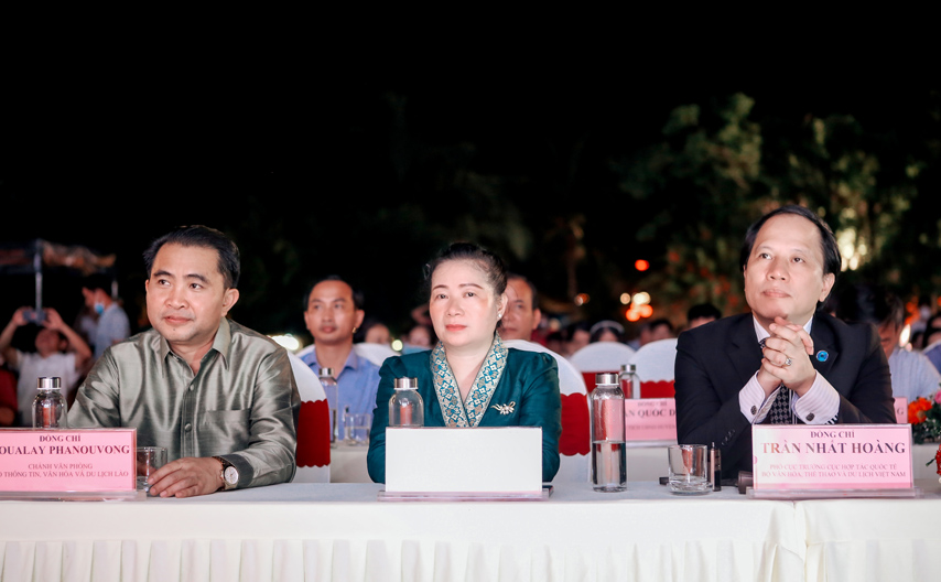 Lan Toa Lan Dieu Lam Vong 05