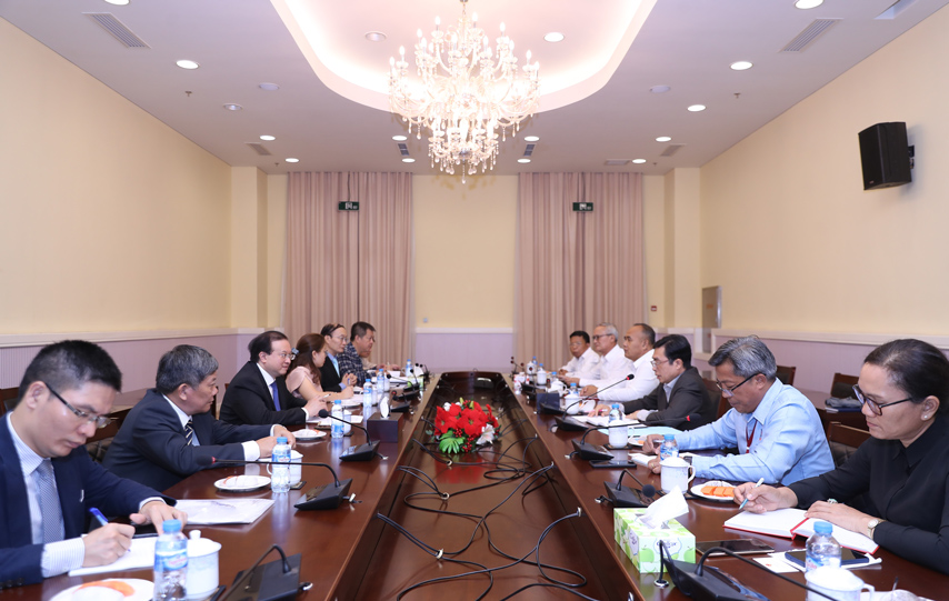 Trien Khai Du An Cong Vien Huu Nghi Lao Vn 01