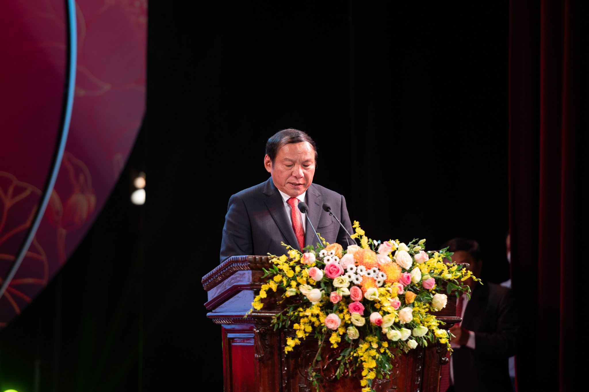 Tuan Vh Lao Tai Vn 2022 05