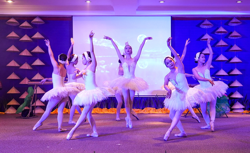 Chtr Nghe Thuat Tai Siem Riem 03