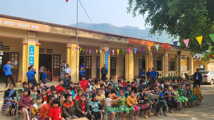 Chtr Thien Nguyen Nu Cuoi Toi Truong 01