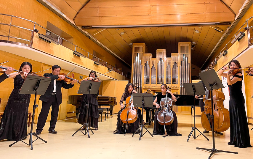 Hoa Nhac Ky Niem 45 Nam Quan He Ngoai Giao Viet Nam Tay Ban Nha 02