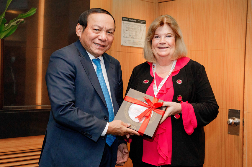 Tang Cuong Hop Tac Giua Uy Ban Olympic Viet Nam Voi Hiep Hoi Cac Uy Ban Olympic Quoc Gia De Dao Tao Va Phat Trien Cac Bo Mon The Thao Olympic 03